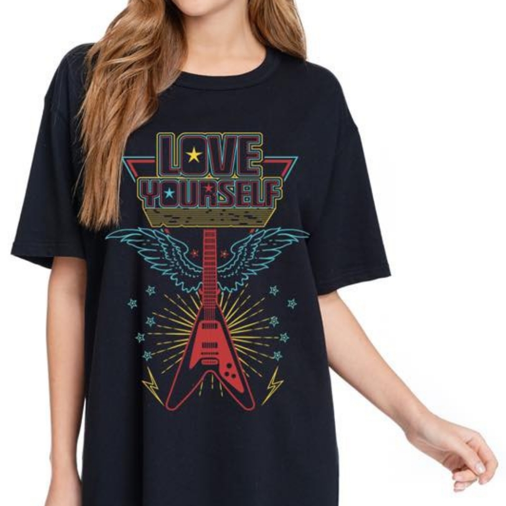 Love yourself graphic tee